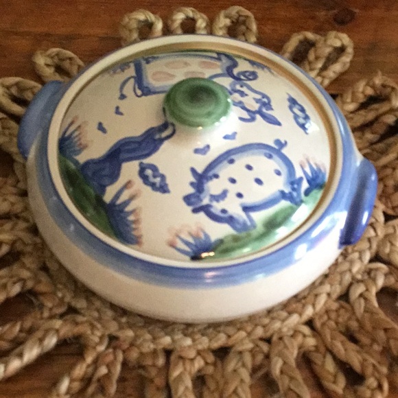 Vintage MA Hadley Stoneware Covered Dish